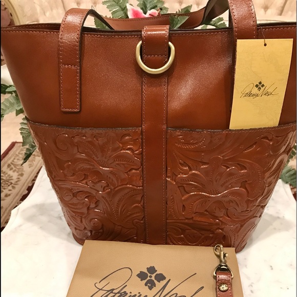 Patricia Nash Hand Bag from Tooled Florence Collection. - Picture 6 of 13